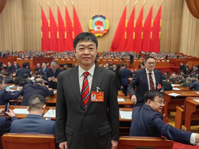 高新领航者·创新志｜郑春阳：以赤子之心铸就民族品牌用科技之光点亮国货辉煌(图2)