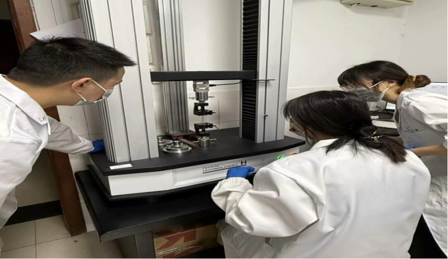 南林大学子首创木质纤维素基透气可降解地膜 破解 “三北” 地区农业绿色发展难题(图3)