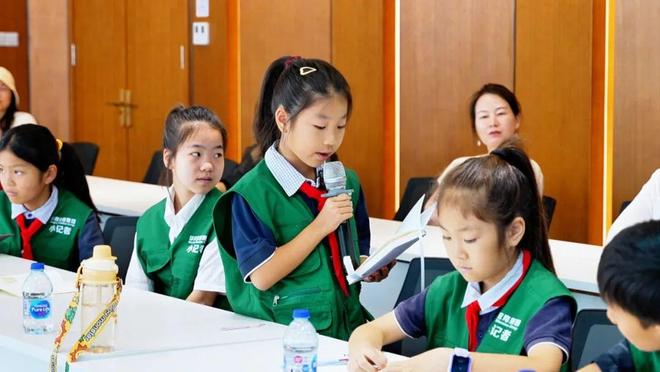 小记者探科技 探秘生命密码：走进生物实验室感受“神奇微生物”的独特魅力(图15)