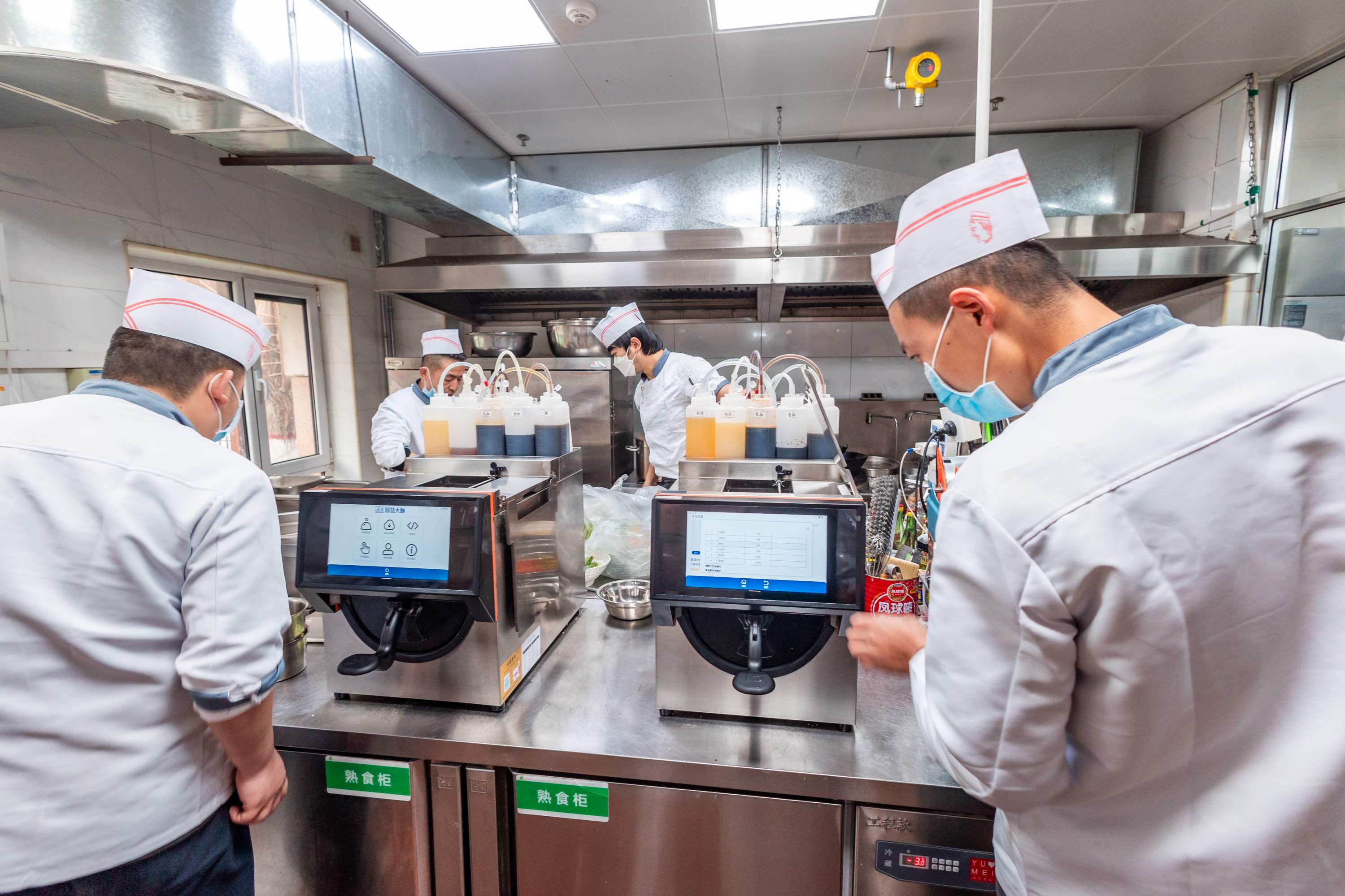 武汉“智慧大厨”在全球万家餐厅掌勺(图7)