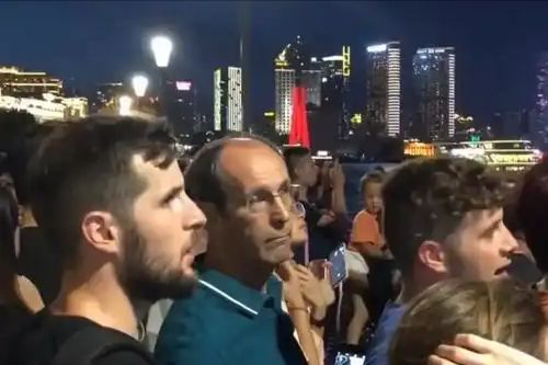 我国又一个大省被“占领”37万外国人赖着不走还想要长久生活(图6)