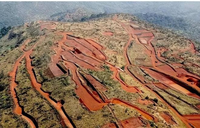 拿到铁矿石定价权!“卡脖子”一周后澳铁矿巨头同意人民币结算(图4)