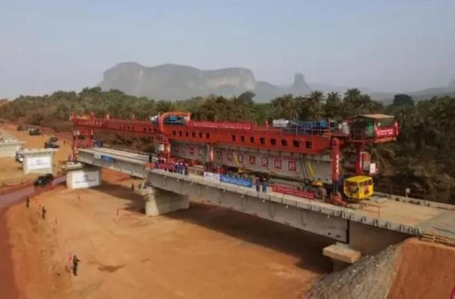 拿到铁矿石定价权!“卡脖子”一周后澳铁矿巨头同意人民币结算(图8)