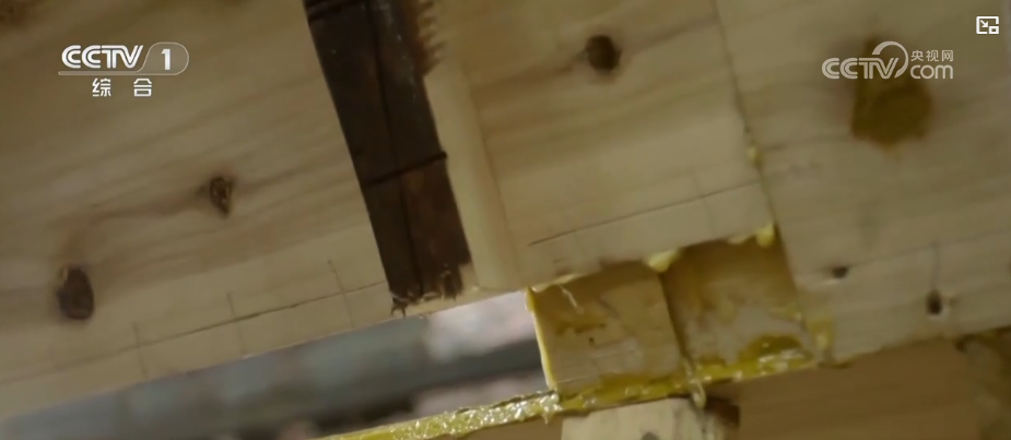 匠人的坚守·端午故事：对话龙舟 传承绝技(图2)