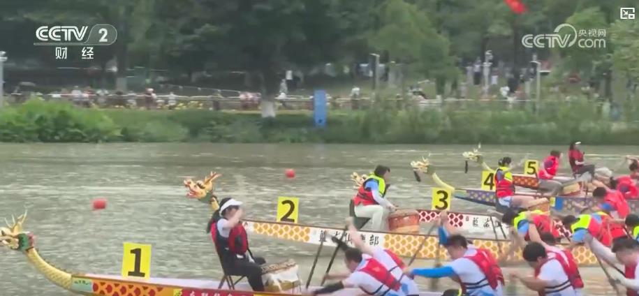 “龙舟+”激活节日消费 龙舟经济从“节日热”走向“常态火”(图2)