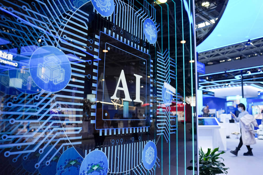 蛋白质设计赛道竞速:AI+自动化实验如何构建研发新基建?(图1)